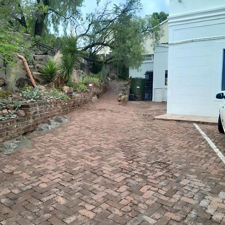 Karoo-Koppie Hotel Colesberg Exterior photo