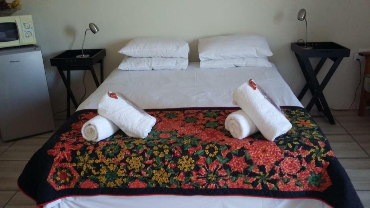 Karoo-Koppie Hotel Colesberg Exterior photo