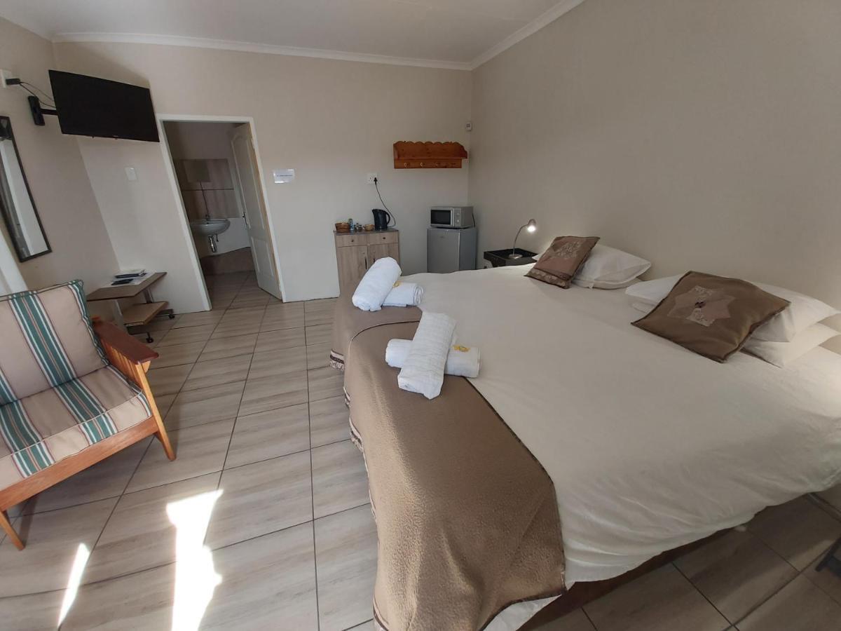 Karoo-Koppie Hotel Colesberg Exterior photo